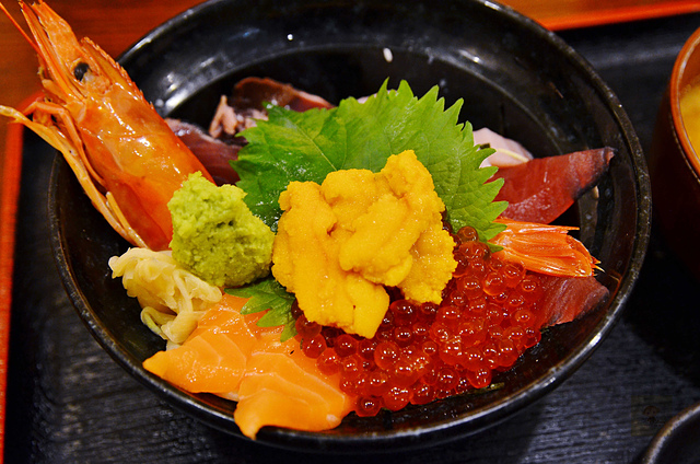 魚人食堂, 新宿美食推薦, 新宿便宜美食, 新宿海鮮丼推薦, 新宿必吃美食