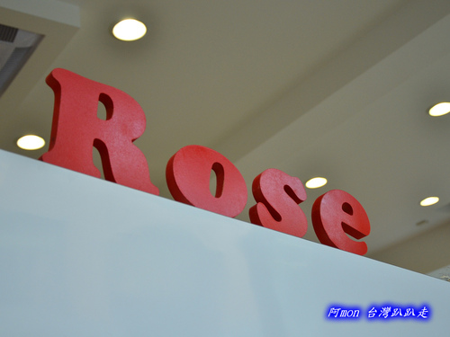 rose,rose tea house,rose tea house菜單,wifi,台中,咖啡,比利時鬆餅,甜點,花茶,輕食,鬆餅